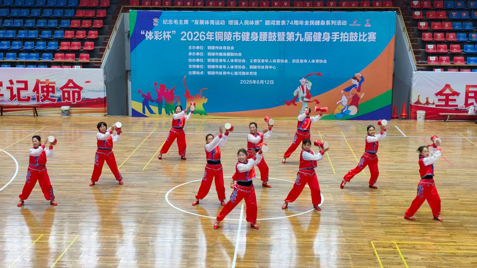 hTCr5ym2.jpg